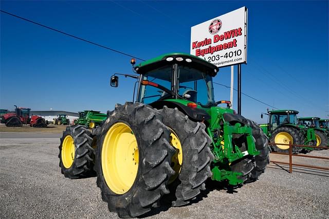 Image of John Deere 8225R equipment image 4