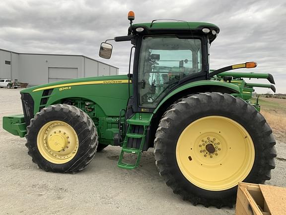 Image of John Deere 8245R Primary image