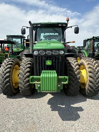 Image of John Deere 8245R equipment image 2