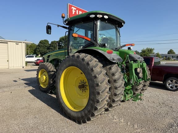 Image of John Deere 8245R equipment image 3