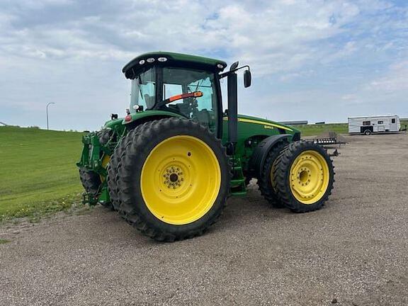 Image of John Deere 8245R equipment image 4