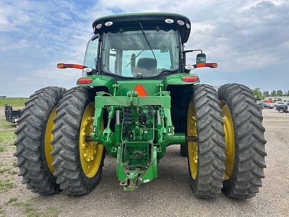 Image of John Deere 8245R equipment image 3