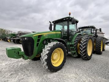 Main image John Deere 8245R