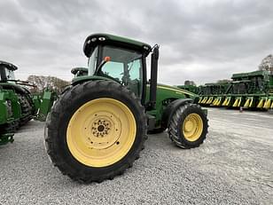 Main image John Deere 8245R 4