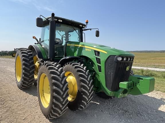 Image of John Deere 8245R Primary image