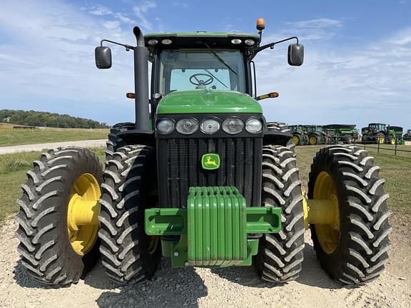 Image of John Deere 8245R equipment image 1