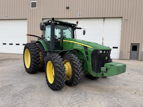 2010 John Deere 8245R Equipment Image0