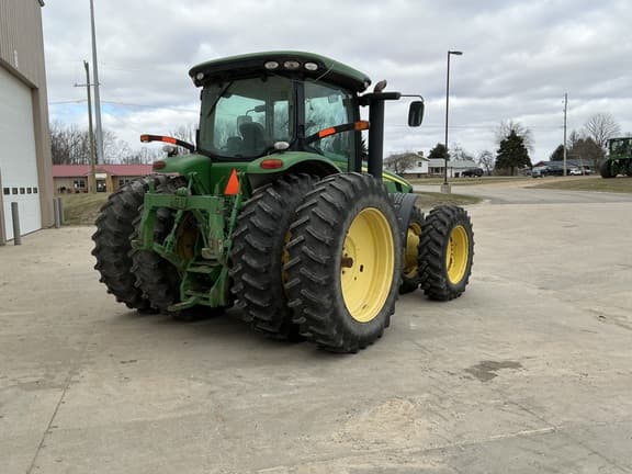 Image of John Deere 8245R equipment image 1