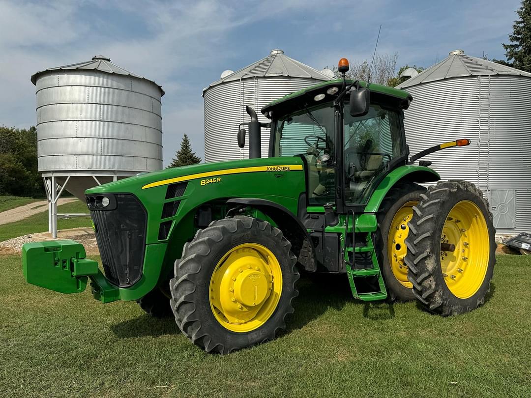 Image of John Deere 8245R Primary image