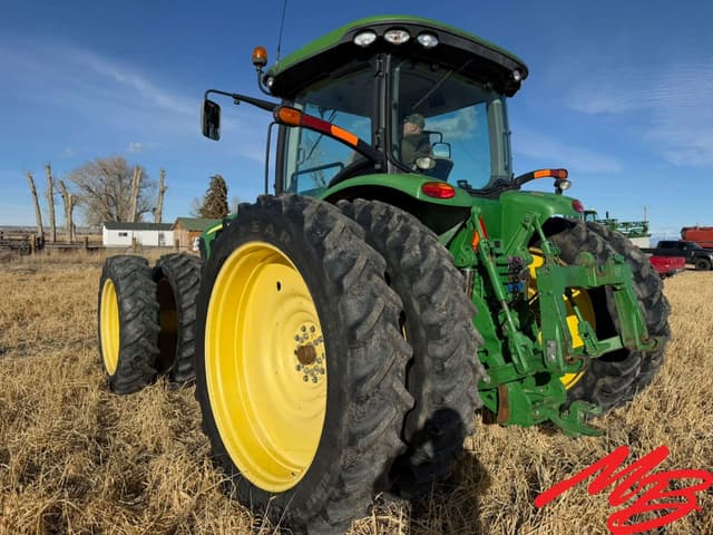 Image of John Deere 8245R equipment image 2