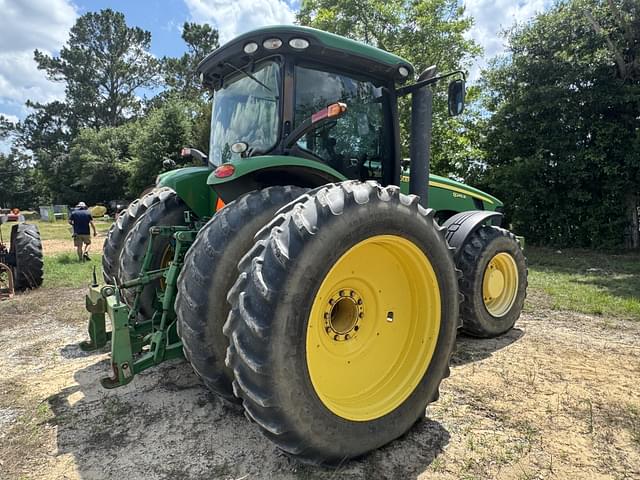 Image of John Deere 8245R equipment image 4