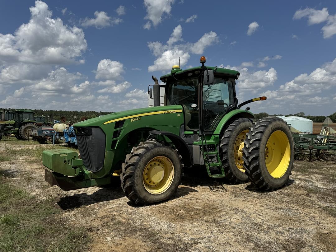 Image of John Deere 8245R Primary image