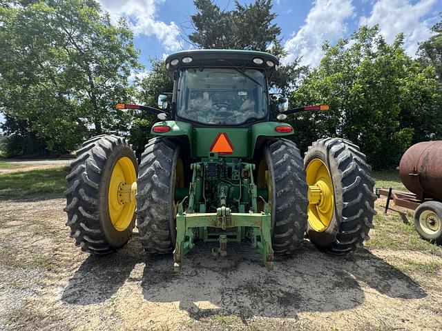 Image of John Deere 8245R equipment image 3