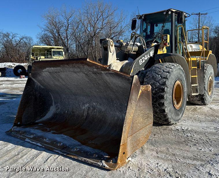 Image of John Deere 824K Primary image