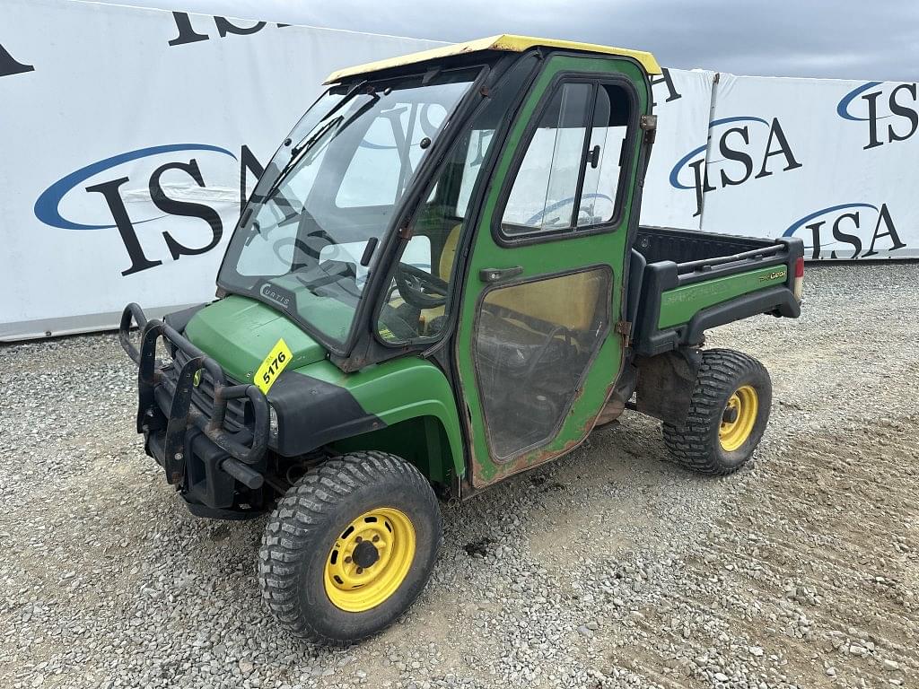 Image of John Deere Gator 825 Primary image