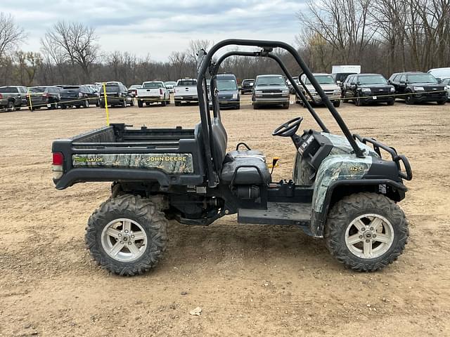 Image of John Deere Gator XUV 825i equipment image 3