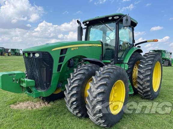 Main image John Deere 8270R