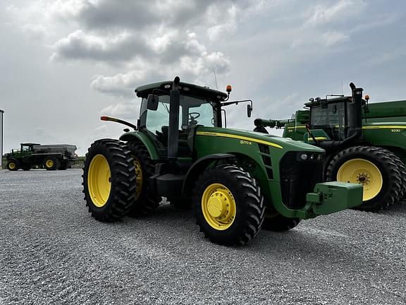 Image of John Deere 8270R Primary image