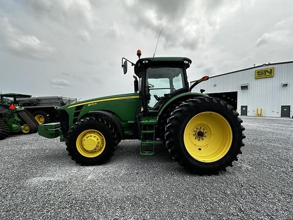 Image of John Deere 8270R equipment image 3