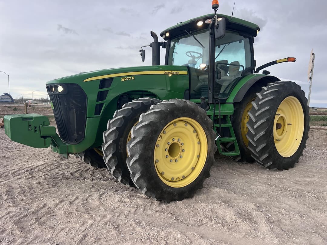 Image of John Deere 8270R Primary image