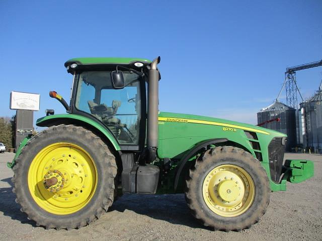 Image of John Deere 8270R equipment image 3