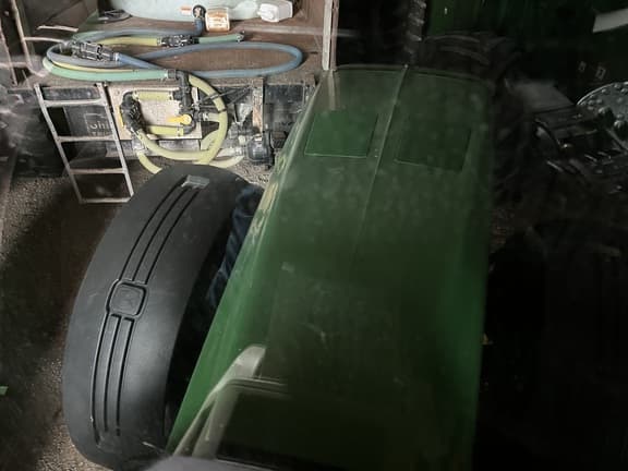 Image of John Deere 8270R equipment image 2