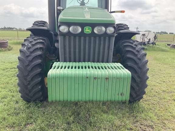 Image of John Deere 8270R equipment image 4
