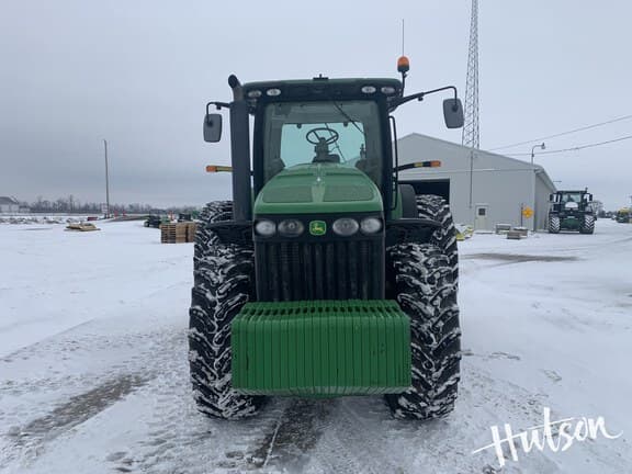 Image of John Deere 8270R equipment image 3