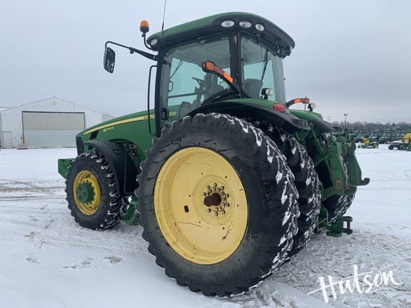 Image of John Deere 8270R equipment image 4