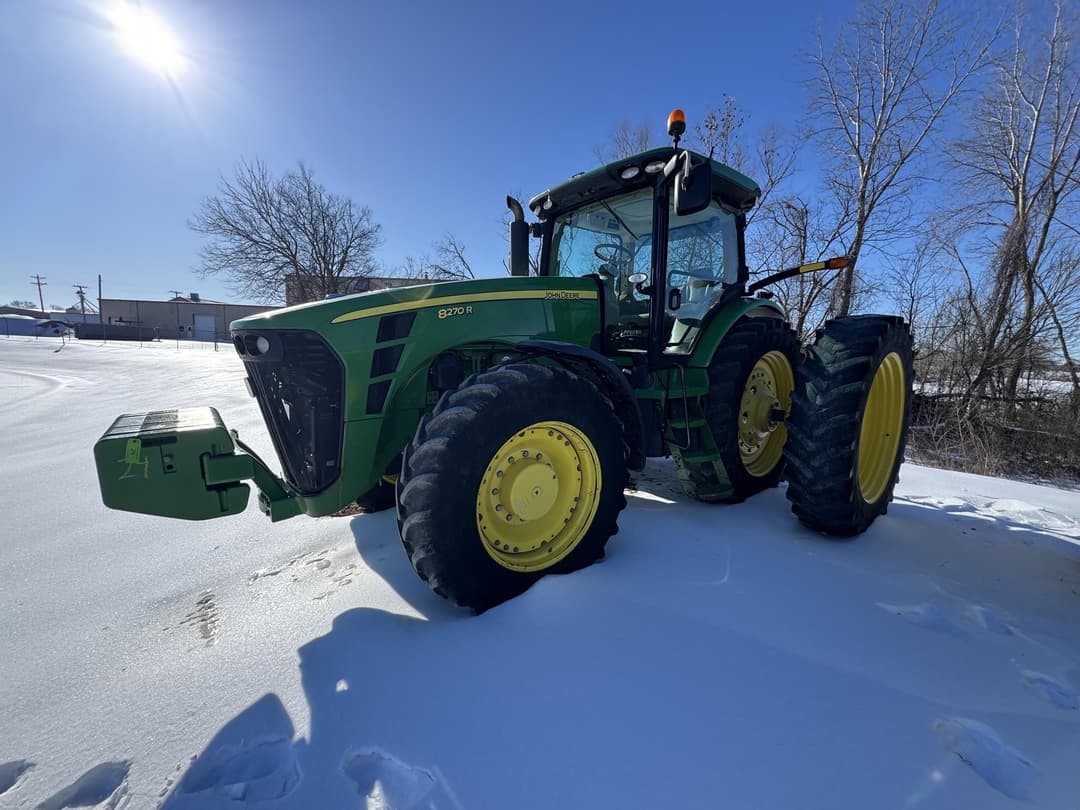 Image of John Deere 8270R Primary image