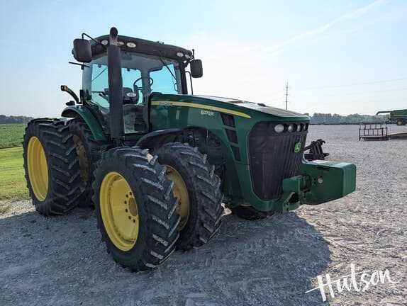 Image of John Deere 8270R Primary image
