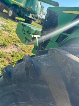 Image of John Deere 8270R equipment image 3