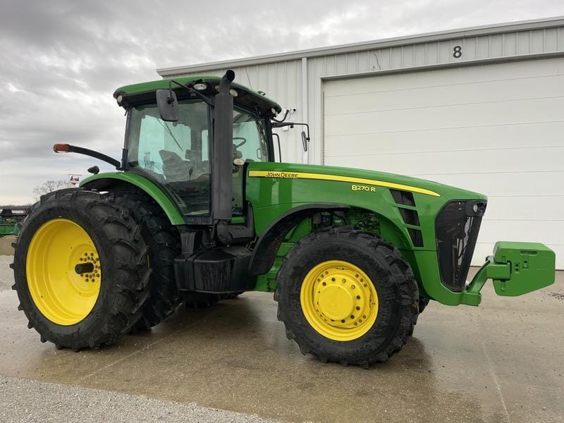 2010 John Deere 8270R Equipment Image0