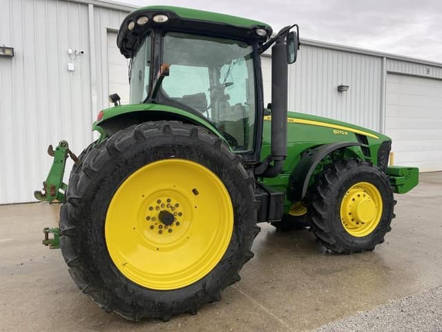 Image of John Deere 8270R equipment image 4