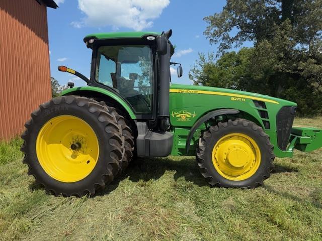 Image of John Deere 8270R equipment image 3