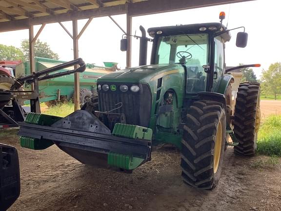 Image of John Deere 8270R equipment image 2