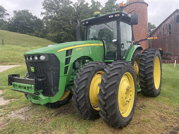 Image of John Deere 8270R Primary image