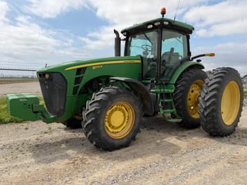 Main image John Deere 8270R
