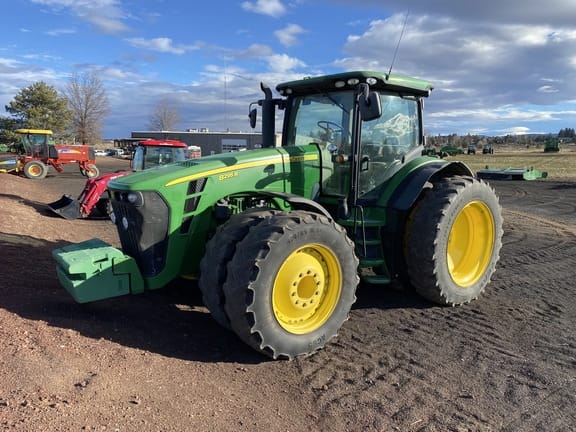 2010 John Deere 8295R Image