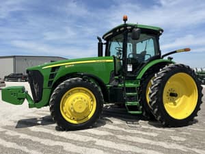2010 John Deere 8295R Image