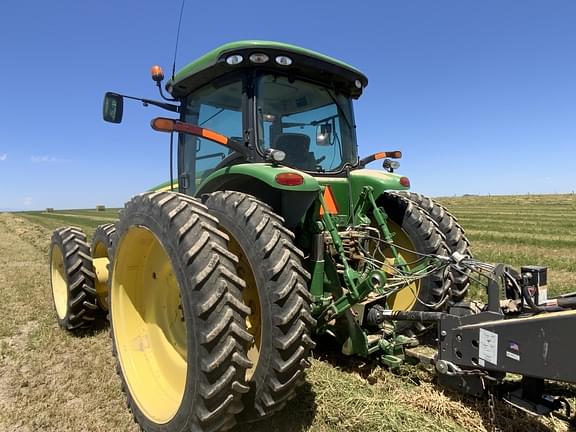 Image of John Deere 8295R equipment image 2