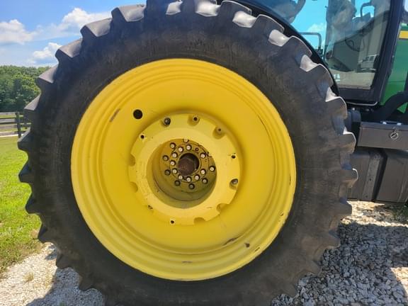 Image of John Deere 8295R equipment image 4