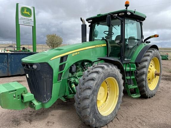 Image of John Deere 8295R equipment image 2