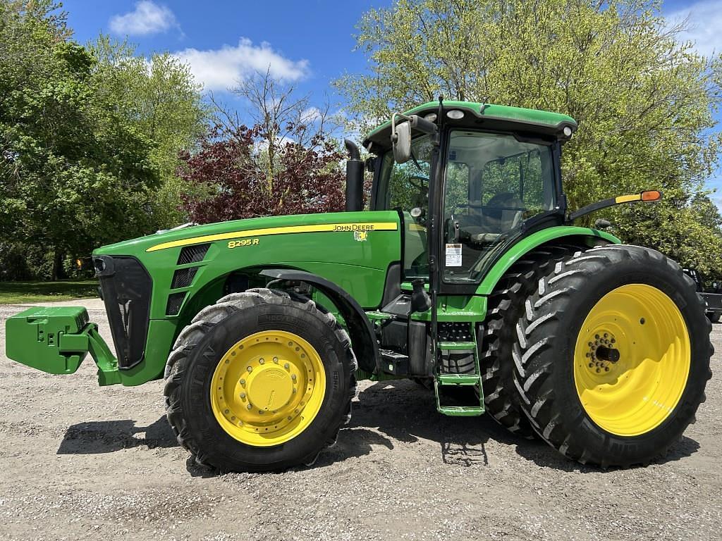 Image of John Deere 8295R Primary image