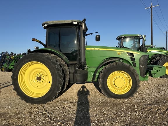 Image of John Deere 8295R equipment image 4
