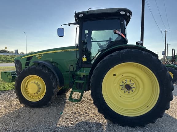 Image of John Deere 8295R equipment image 3
