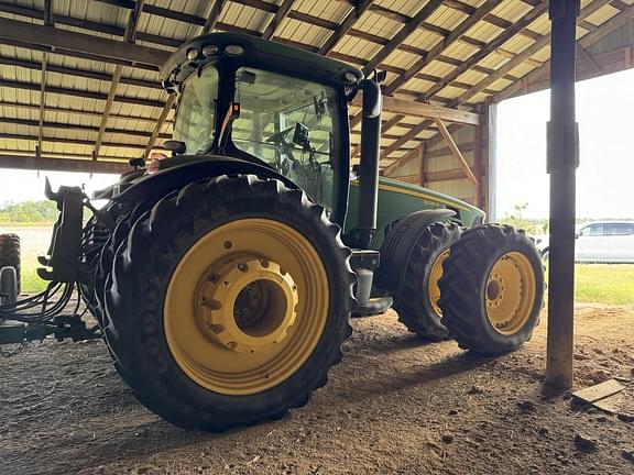 Image of John Deere 8295R equipment image 1