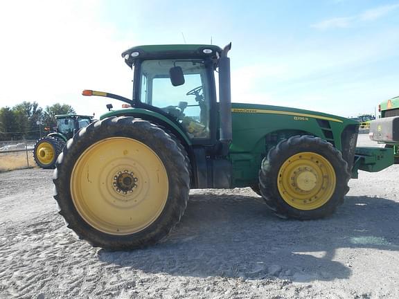 Image of John Deere 8295R Primary image