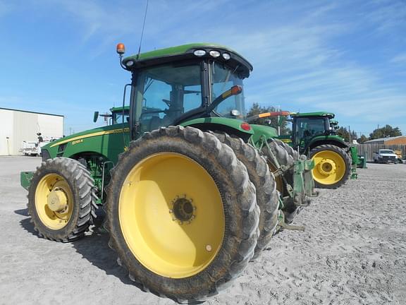 Image of John Deere 8295R equipment image 3