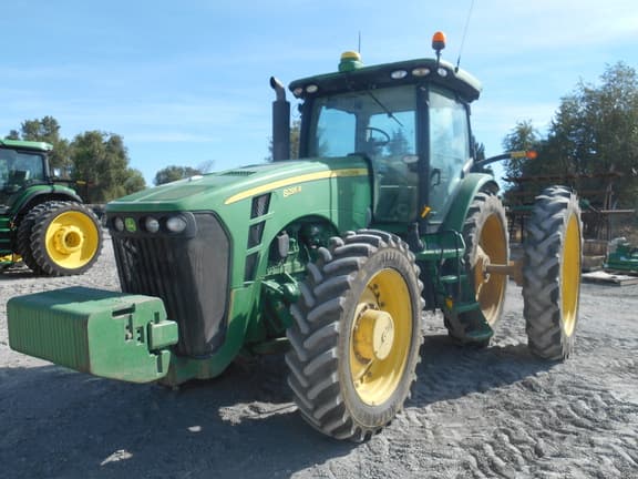 Image of John Deere 8295R equipment image 3